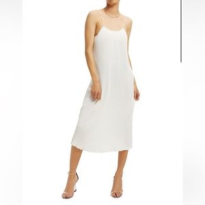 GOOD AMERICAN Plissé Slip Dress Size: 00-0 (xx-small-x-small)